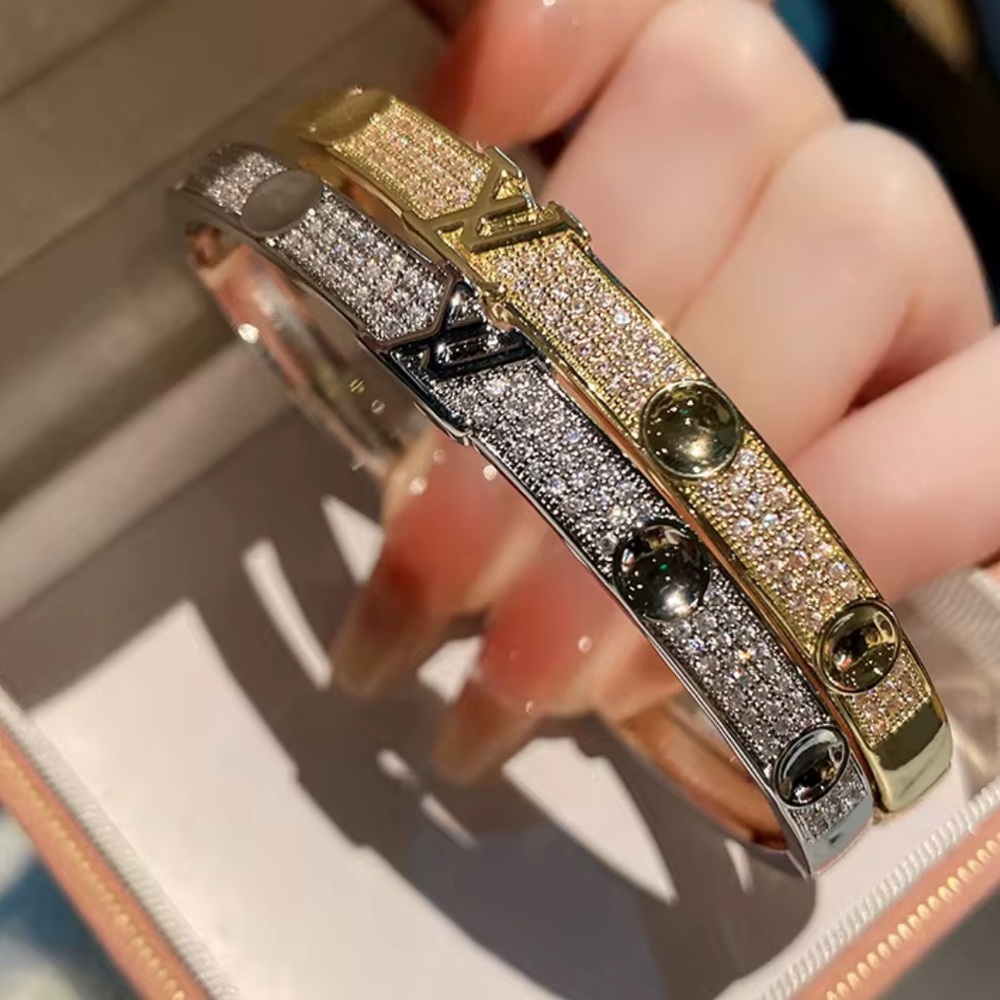 NEW FASHION LV EMPREINTE SILVER CRYSTAL BANGLE BRACELET - Picture 14 of 16